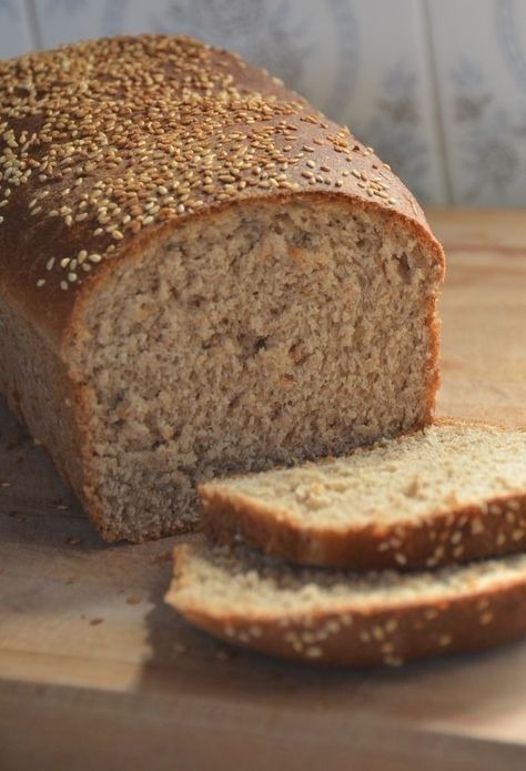 Pão Caseiro Sem Glúten Fofinho com Gergelim
